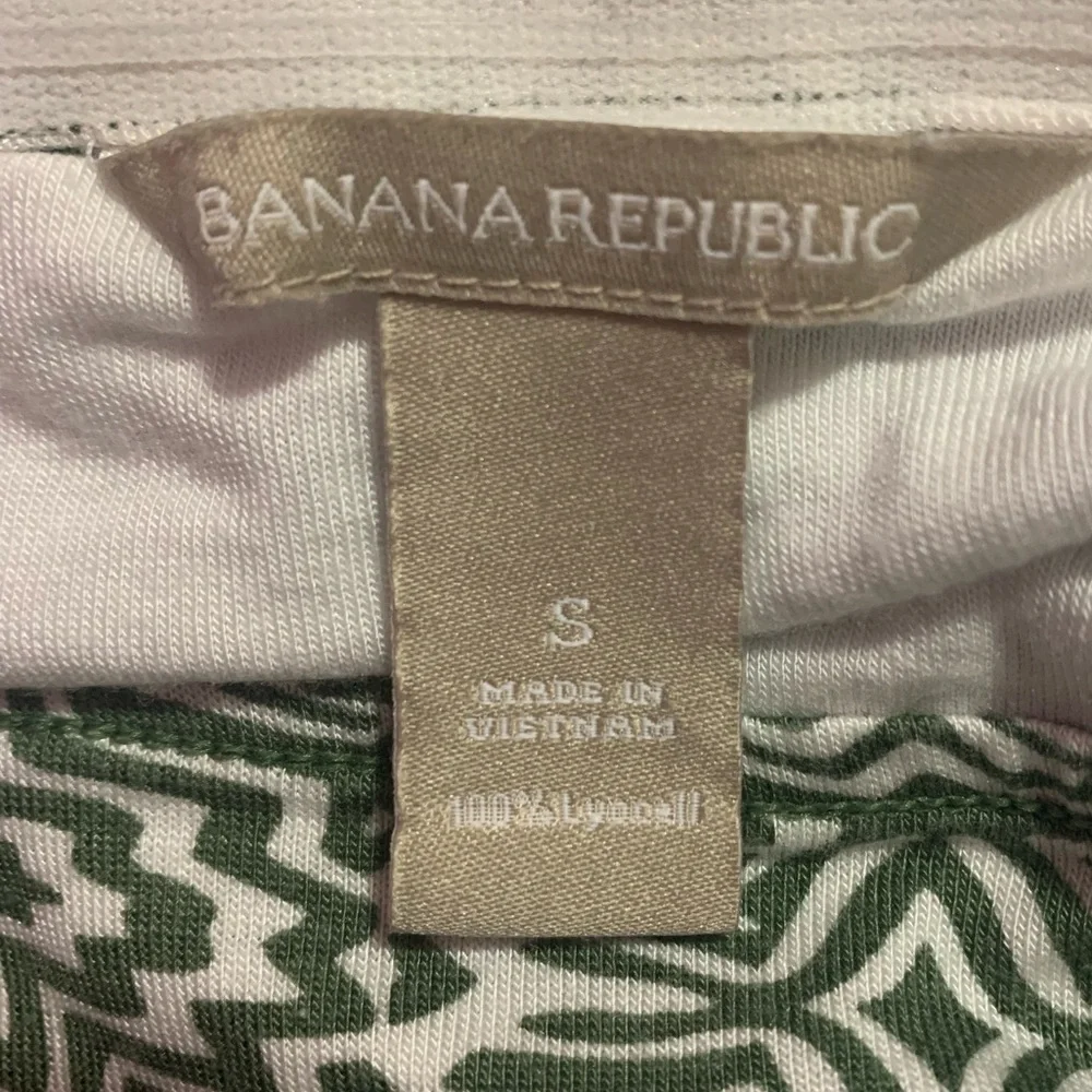 EUC.banana republic back tie halter maxi dress. Size small. - Picture 5 of 5